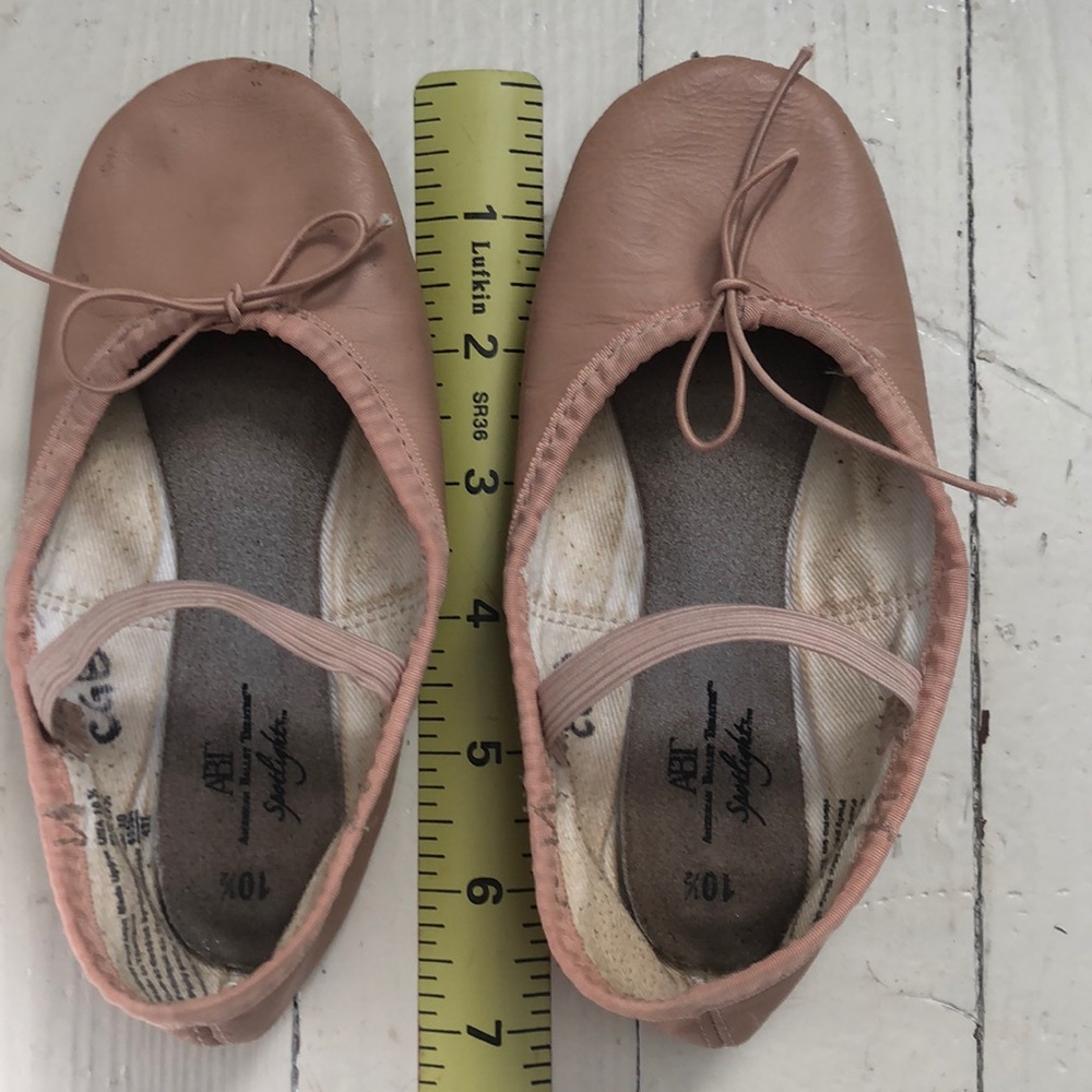 ABT kids size 10 1/2 ballet slipper